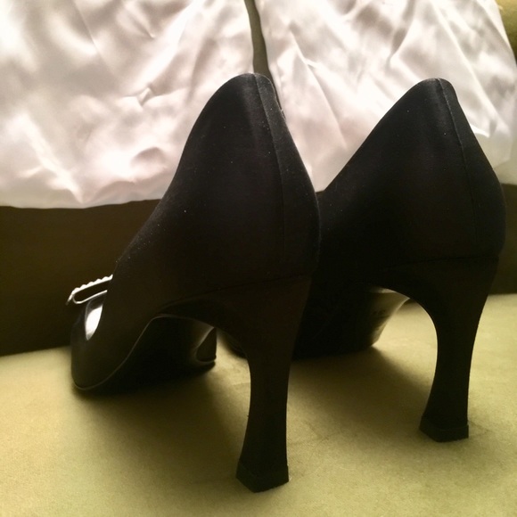 Roger Vivier - Trompette Kitten Heels (34.5 size) - Picture 7 of 8